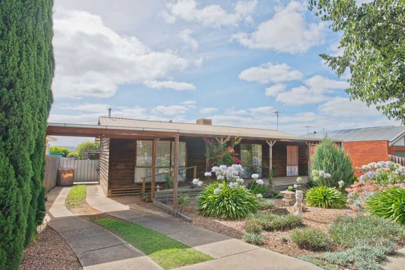 34 George Street, Bacchus Marsh - Thumbnail 2