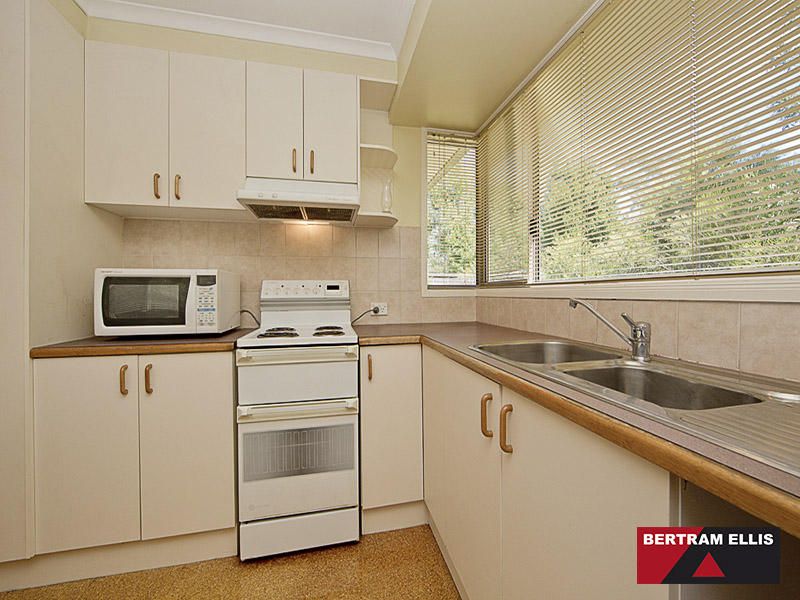 3B Tinaroo Place, Duffy - Thumbnail 4