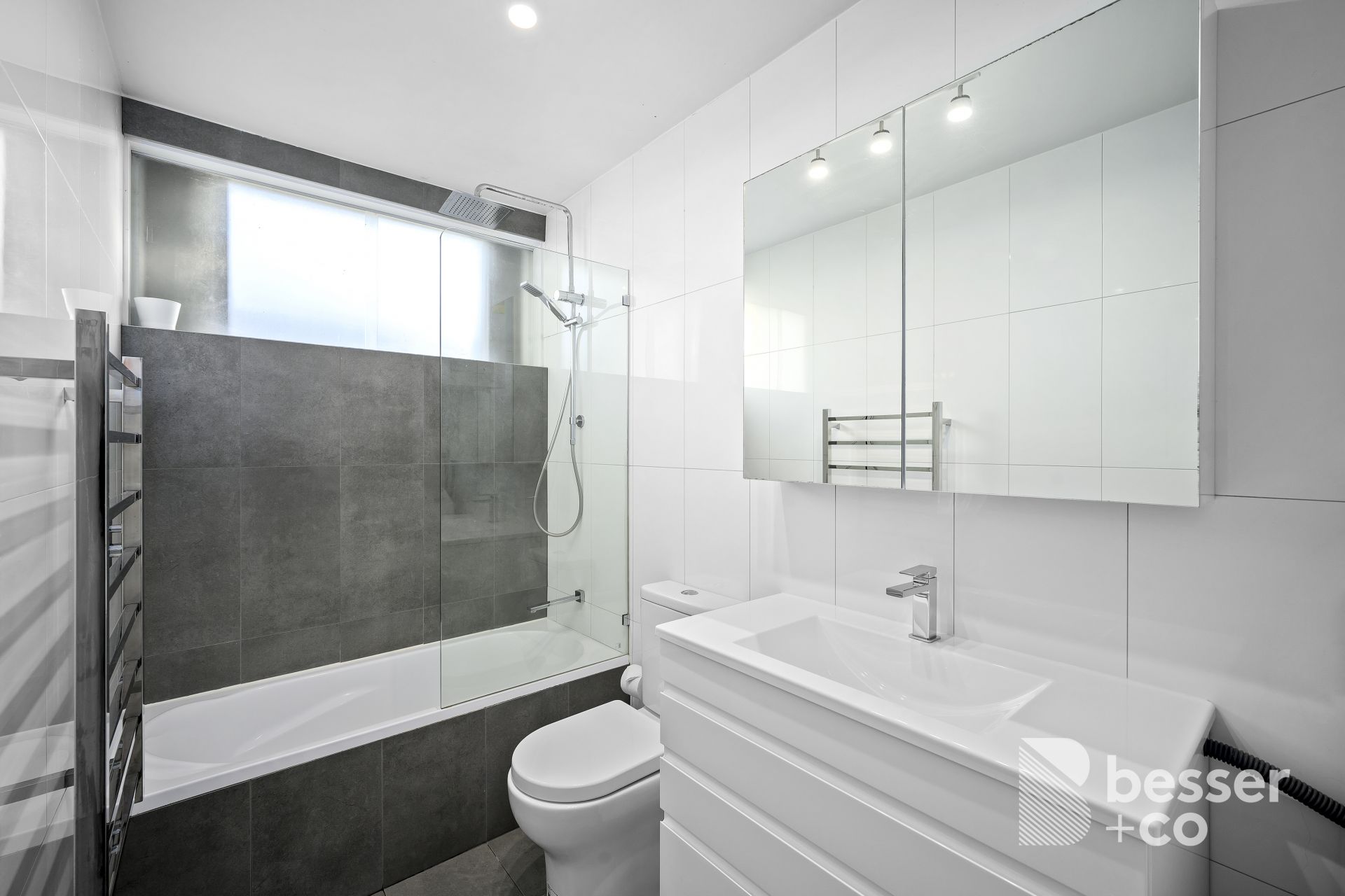4/18 Kensington Road, South Yarra - Thumbnail 8