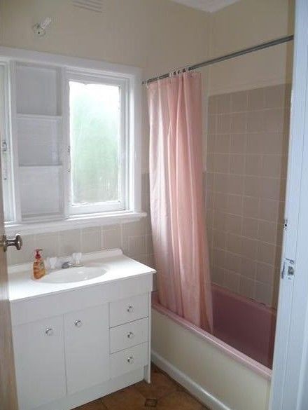 Neat & Tidy Three Bedroom Home