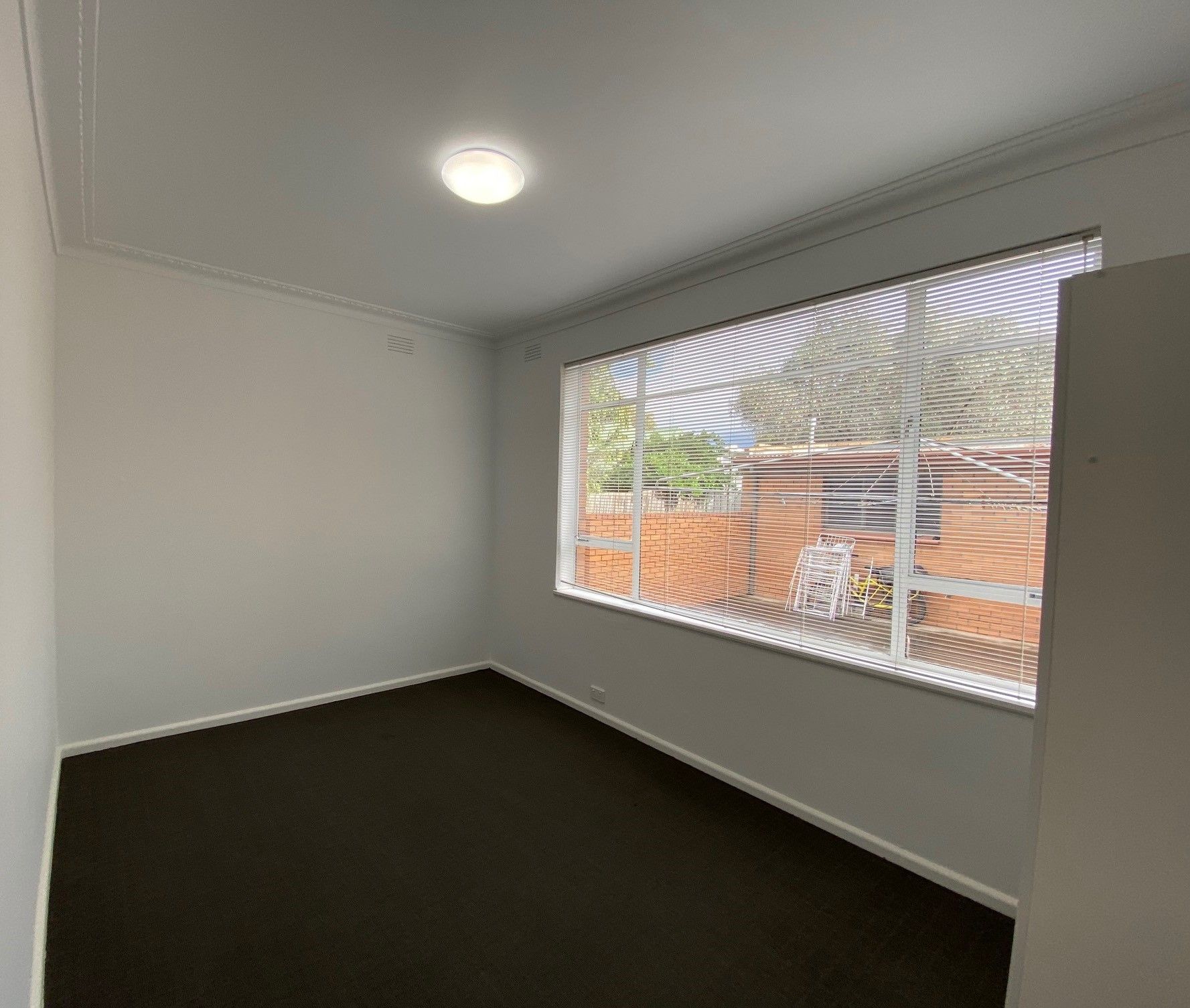 Bright Ground Floor Apartment