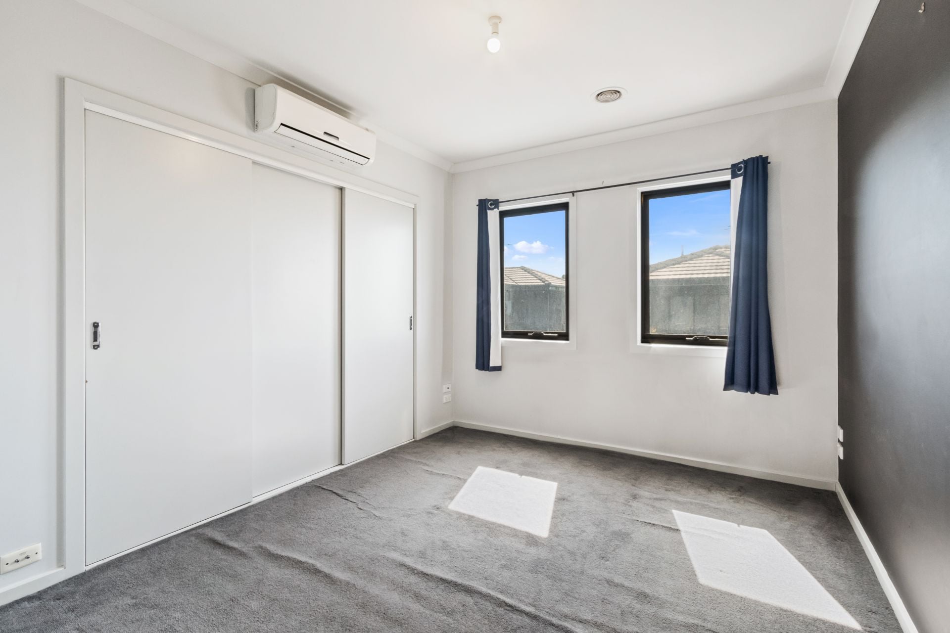 Modern Townhouse in Great Locale