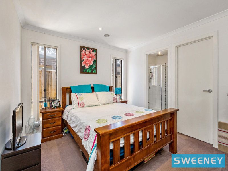 12 Eva Avenue, Point Cook - Thumbnail 7