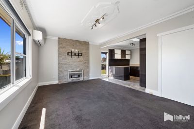3
 
 
 
  
 
 
 2
 
 
 
  
 
 
 1
 
 
 
 
 
 
 
 62A Ronald Street, Devonport TAS 7310, Devonport - Thumbnail 4