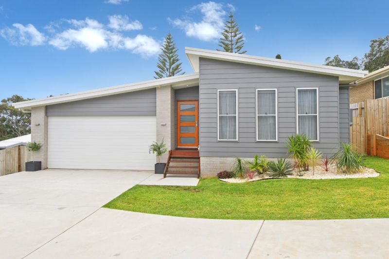 5 Highview Court Port Macquarie NSW, Port Macquarie - Thumbnail 2