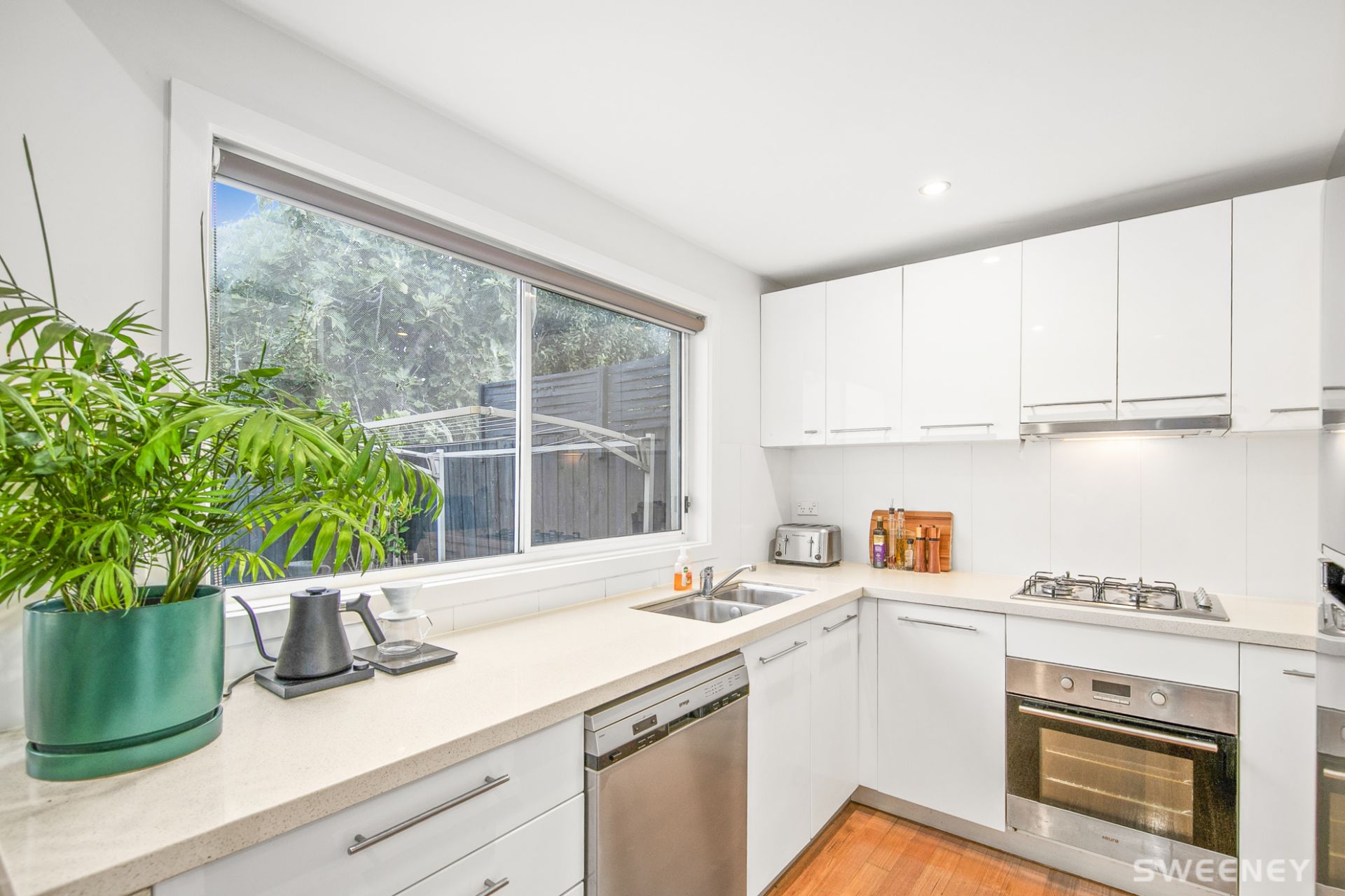 7/9-11 Kyle Road, Altona North - Thumbnail 3