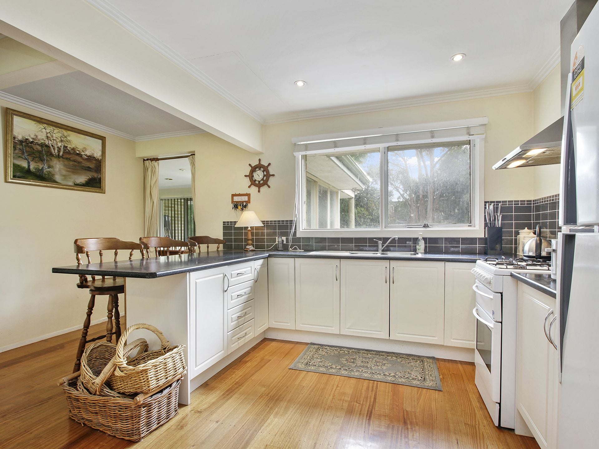 24 Nelson Street, Apollo Bay - Thumbnail 5