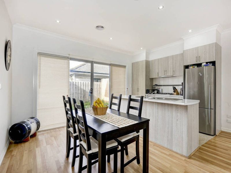 B/130 McIntosh Rd, Altona North - Thumbnail 3