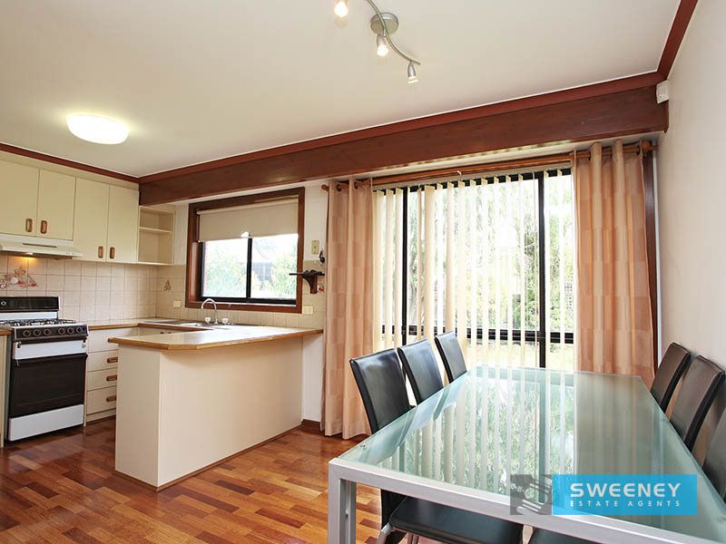 1 Yolanta Court, Seabrook - Thumbnail 5