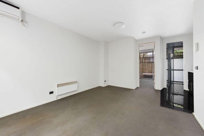 1/186 Barkly Street, St Kilda - Thumbnail 6