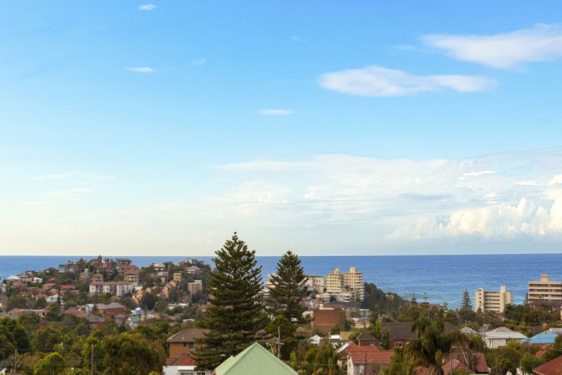Captivating Ocean and District Views
For Sale Over $650,000 Open Sat 11.00am