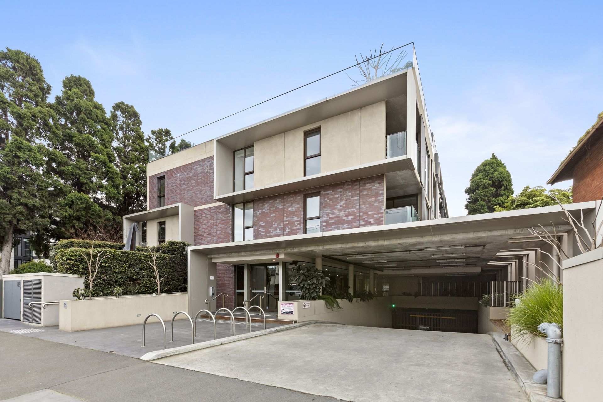 405/88 Carlisle Street, St Kilda - Thumbnail 4