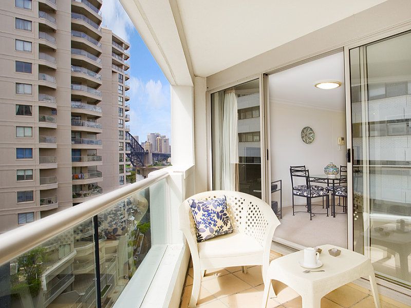 1607/12 Glen Street, MILSONS POINT Milson Real Estate