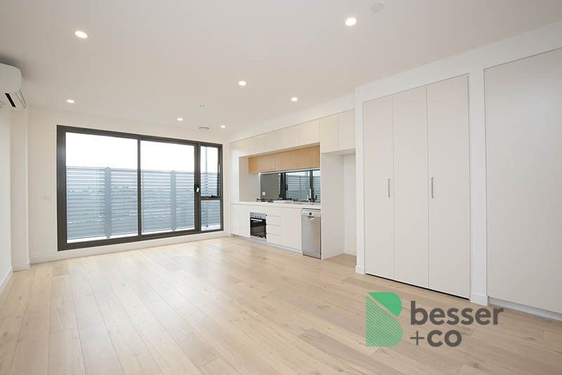 303/144 Hawthorn Road, Caulfield North - Thumbnail 3