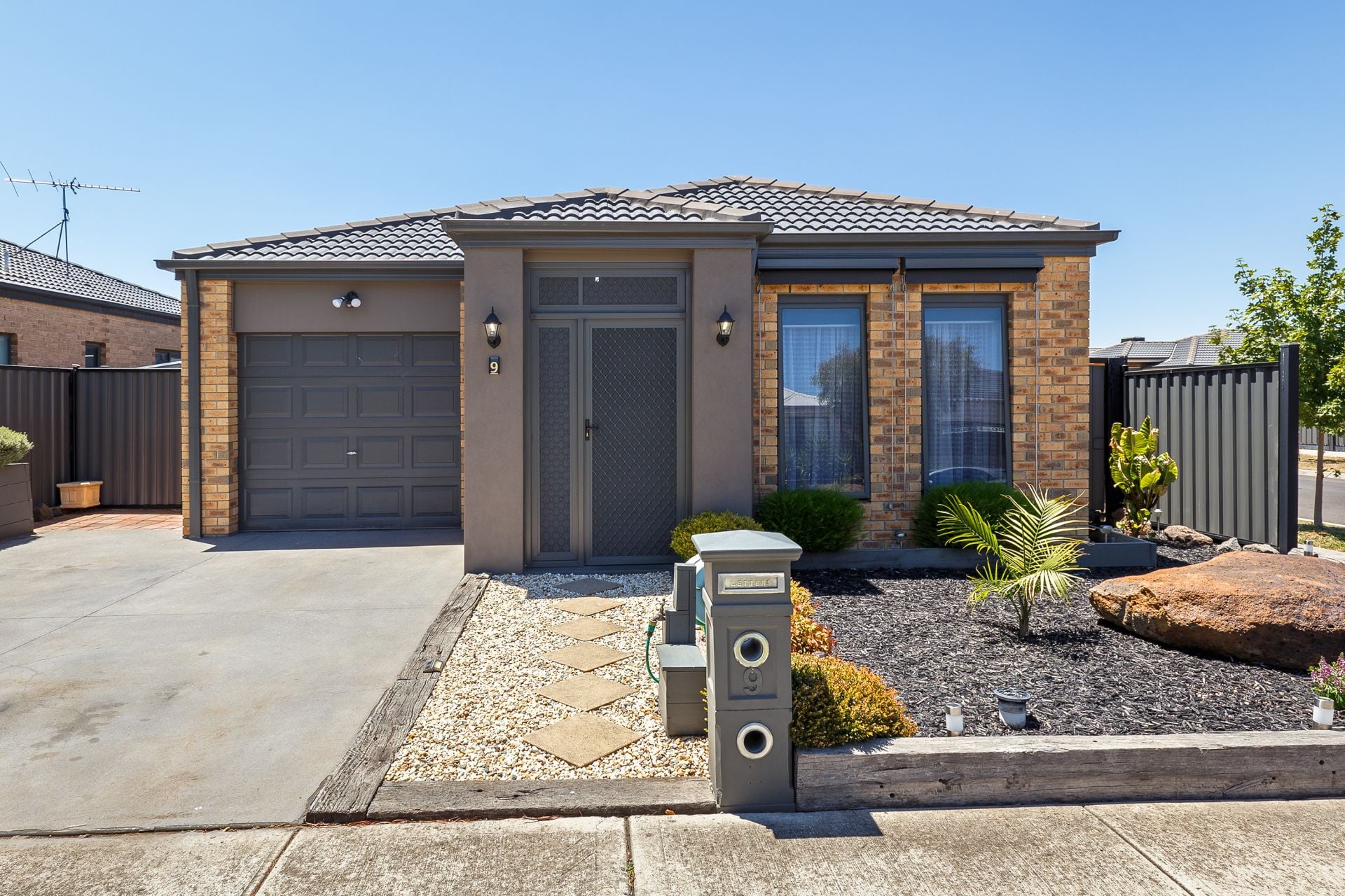 9 Jackaroo Street Mernda, Mernda - Thumbnail 4