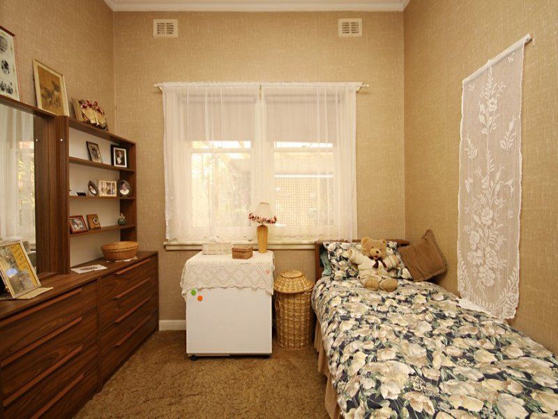  South Plympton 5038