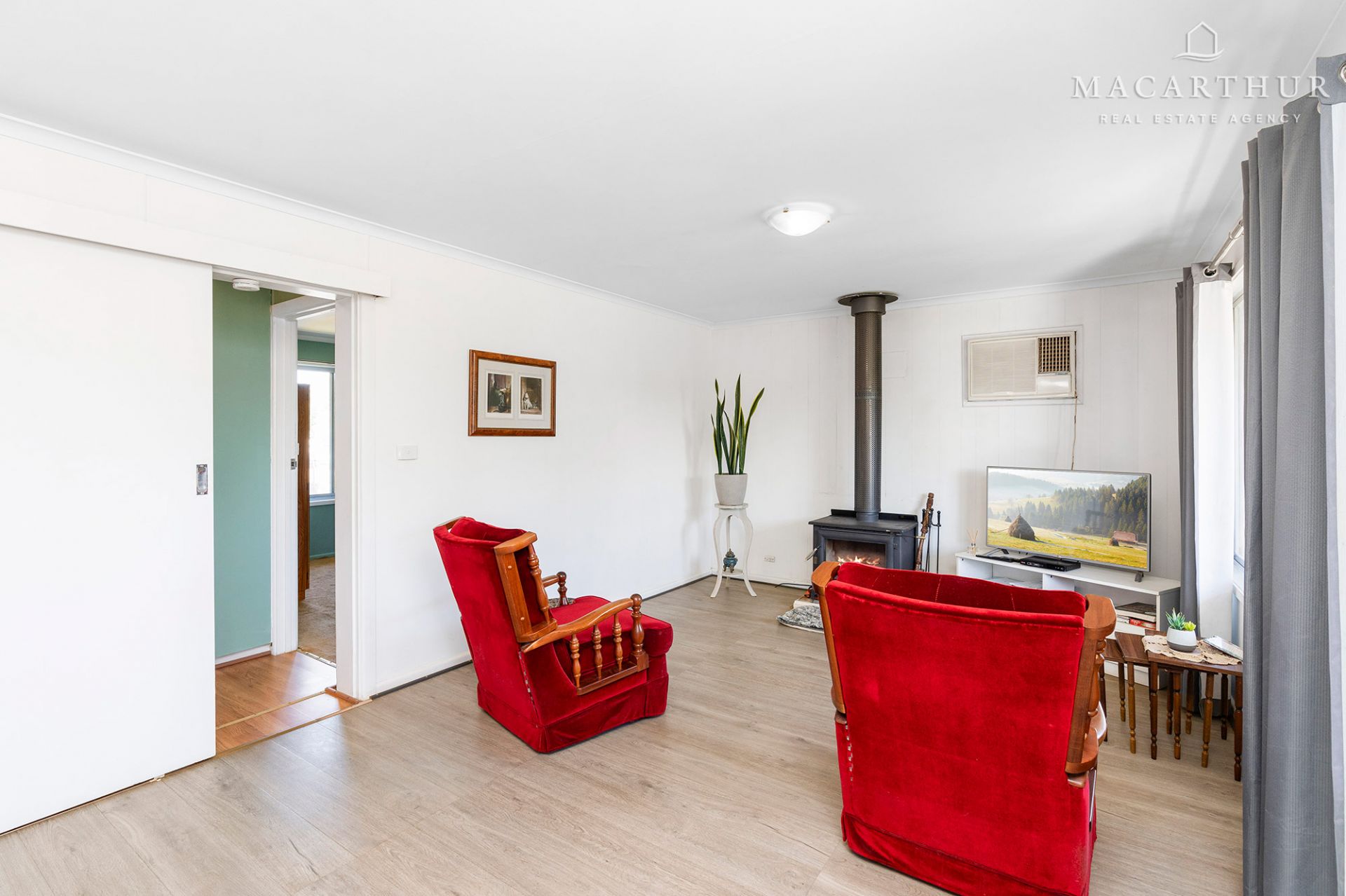 31 Loch Street, Ganmain Macarthur Real Estate Agency