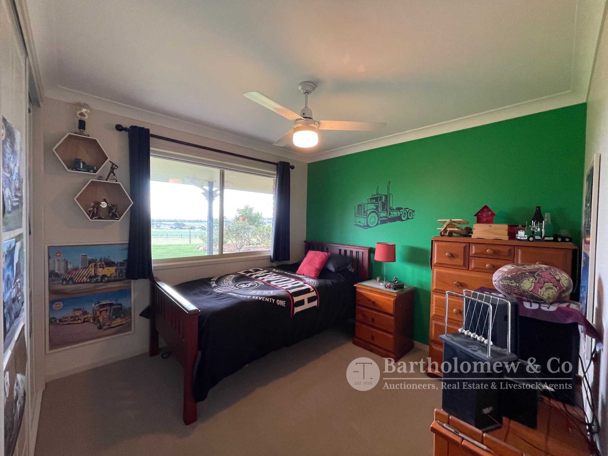 Real Estate For Sale 19 Peck Road Fassifern Valley , QLD