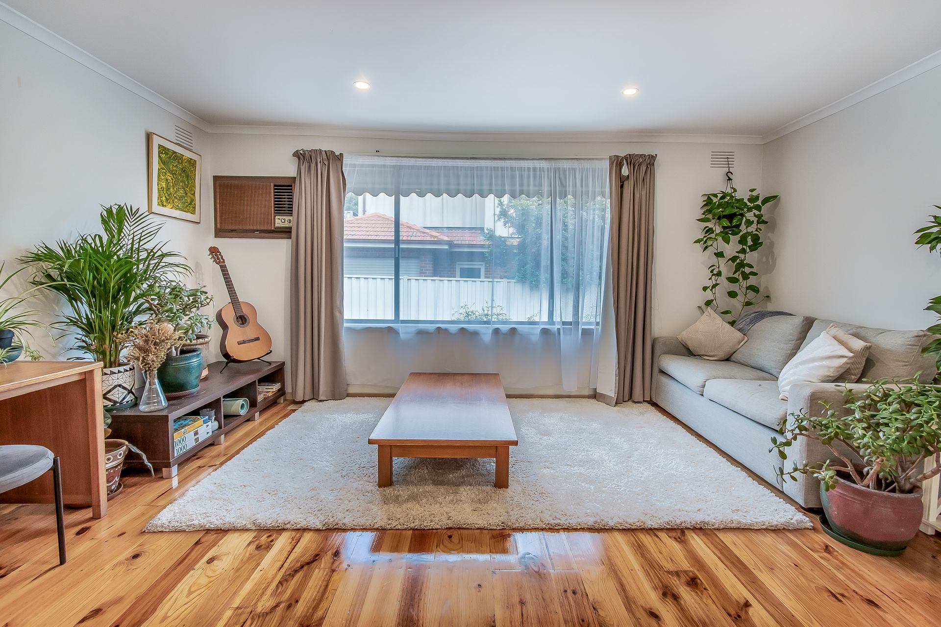 Spacious, Light Filled, Comfort And Convenience!
