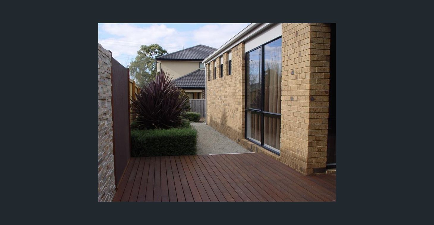 LARGE FAMILY HOME