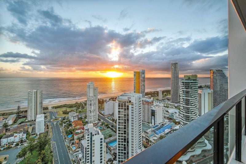 167/31 Queensland Avenue, Broadbeach - Thumbnail 2