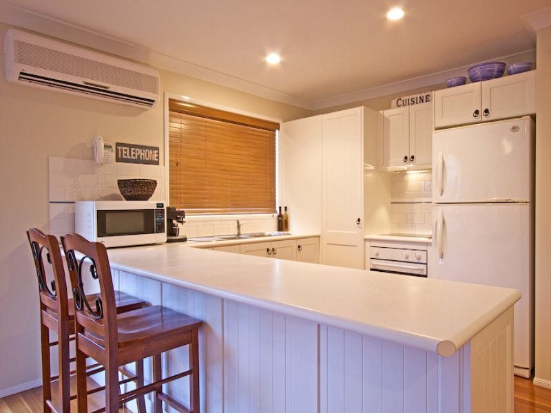 4 Daintree Close BANORA POINT NSW, Banora Point - Thumbnail 4