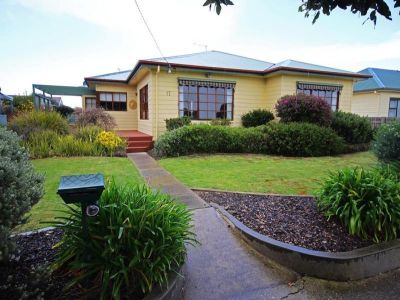 5
 
 
 
  
 
 
 2
 
 
 
  
 
 
 2
 
 
 
 
 
 
 
 17 North Street, DEVONPORT TAS 7310, Devonport - Thumbnail 2