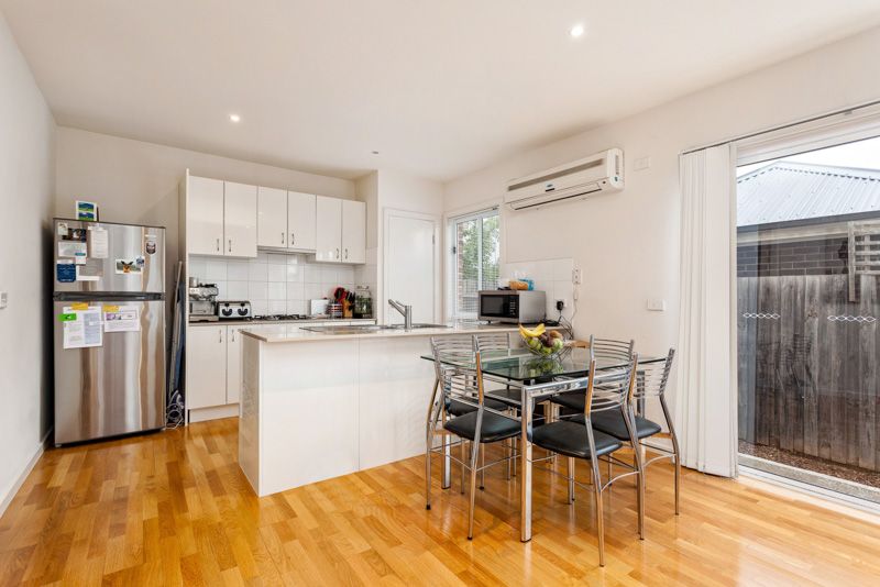 3/8 Govan Street, Footscray - Thumbnail 4