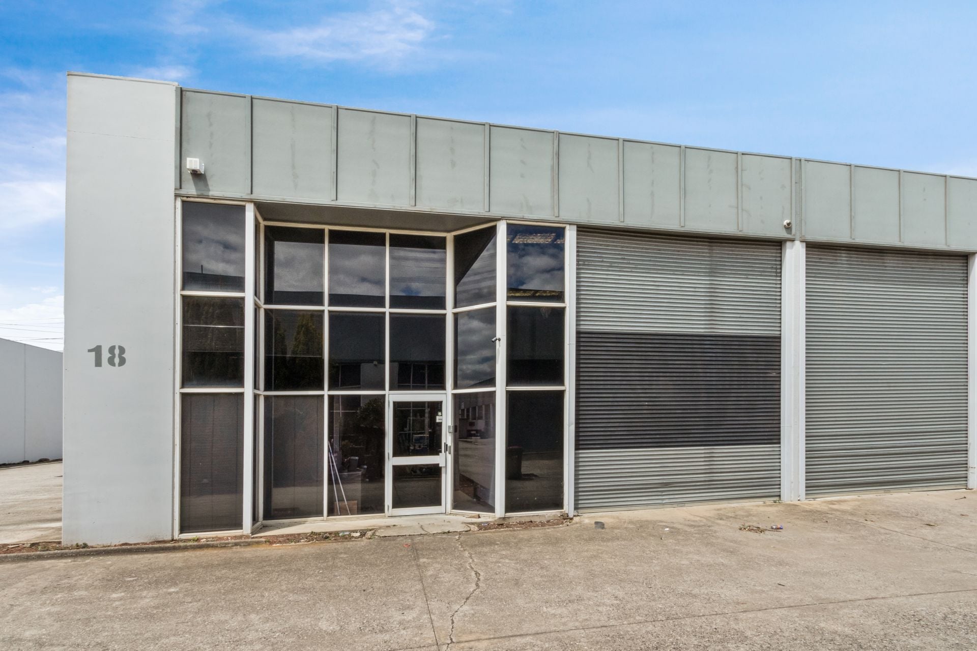 Thomastown Warehouse In Prime Location