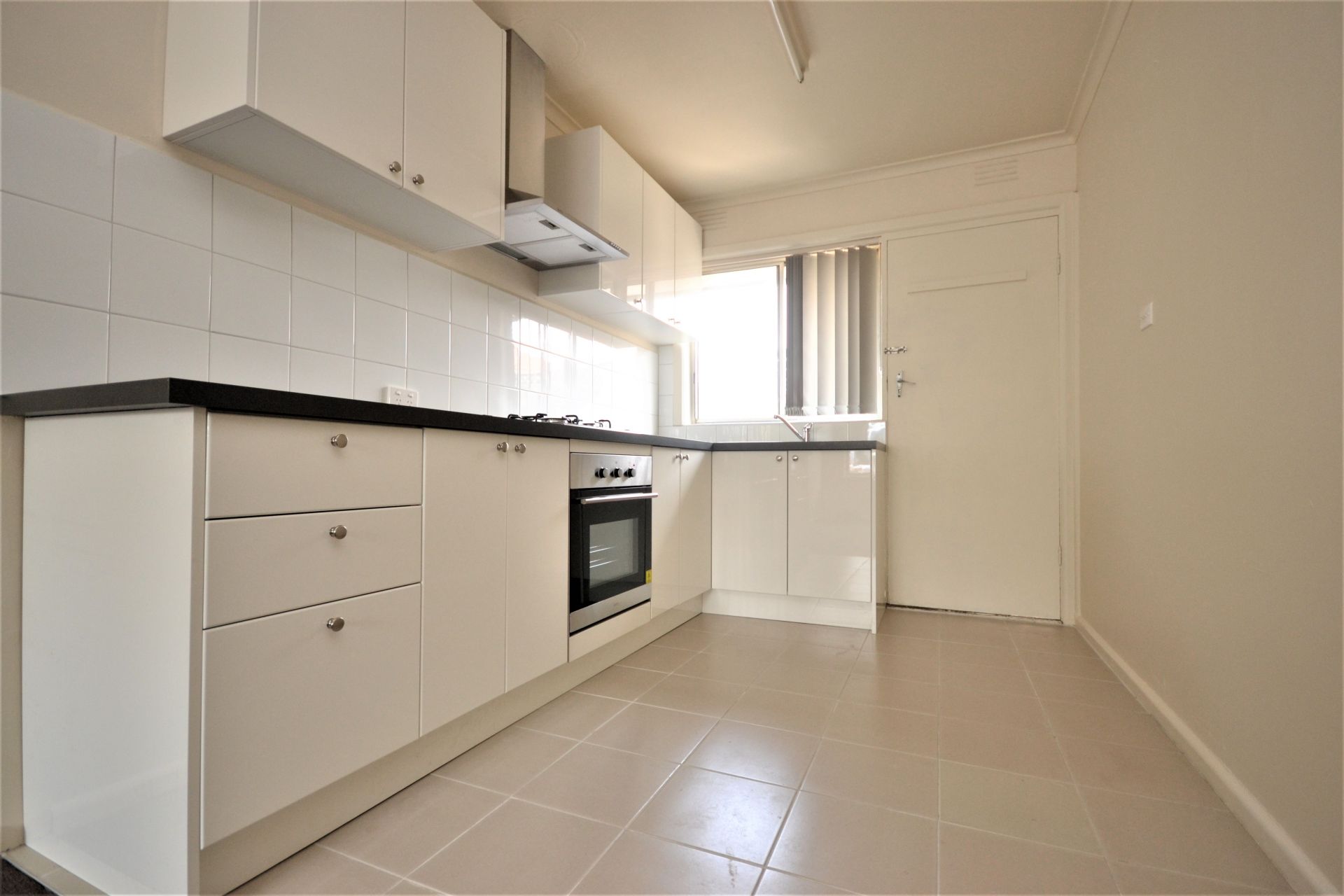 LIGHT BRIGHT AND SPACIOUS