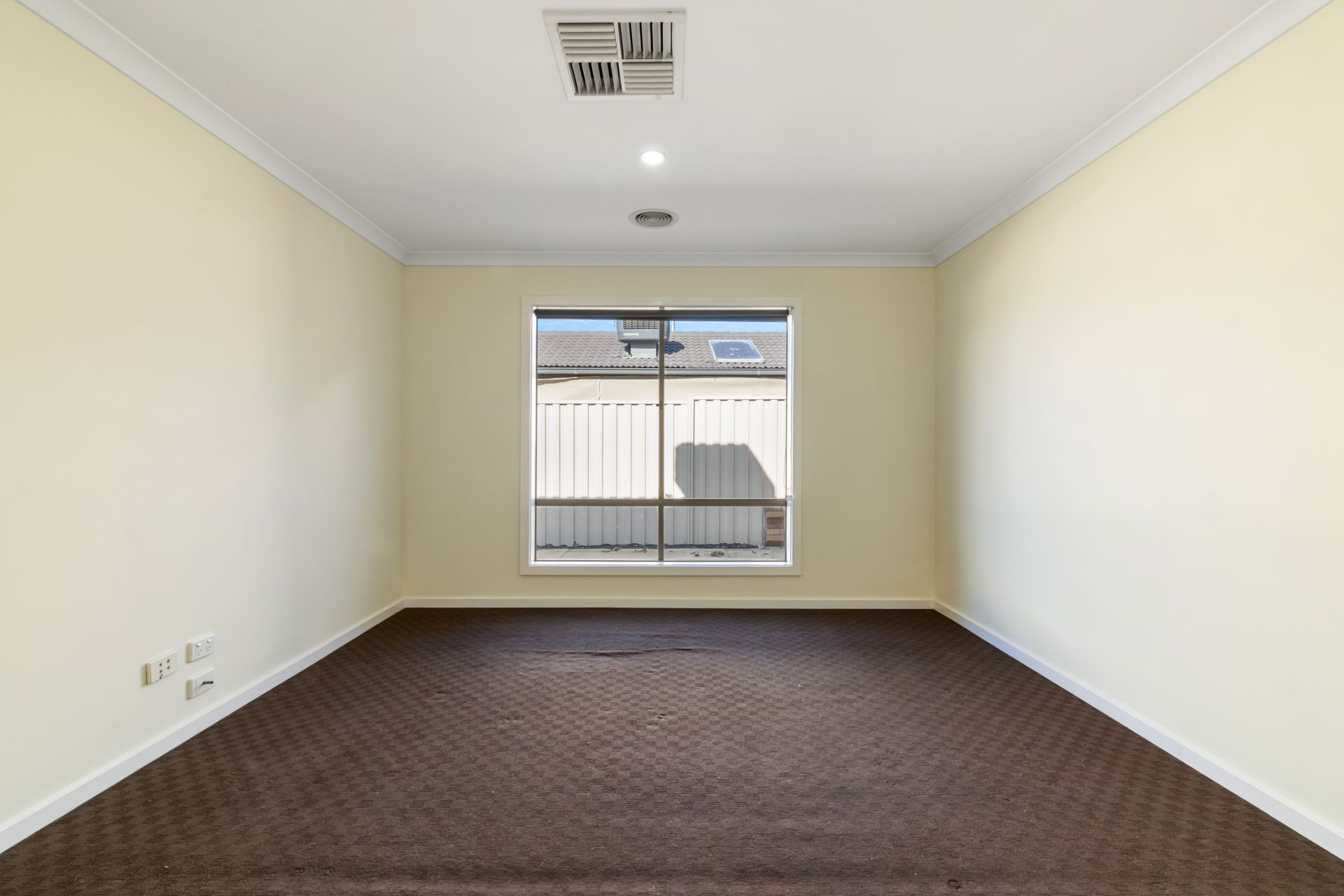 Spacious Family Living in the Heart of Epping