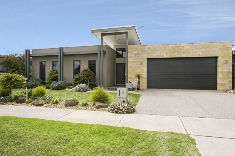 9 Seabank Drive Barwon Heads VIC, Barwon Heads - Thumbnail 2