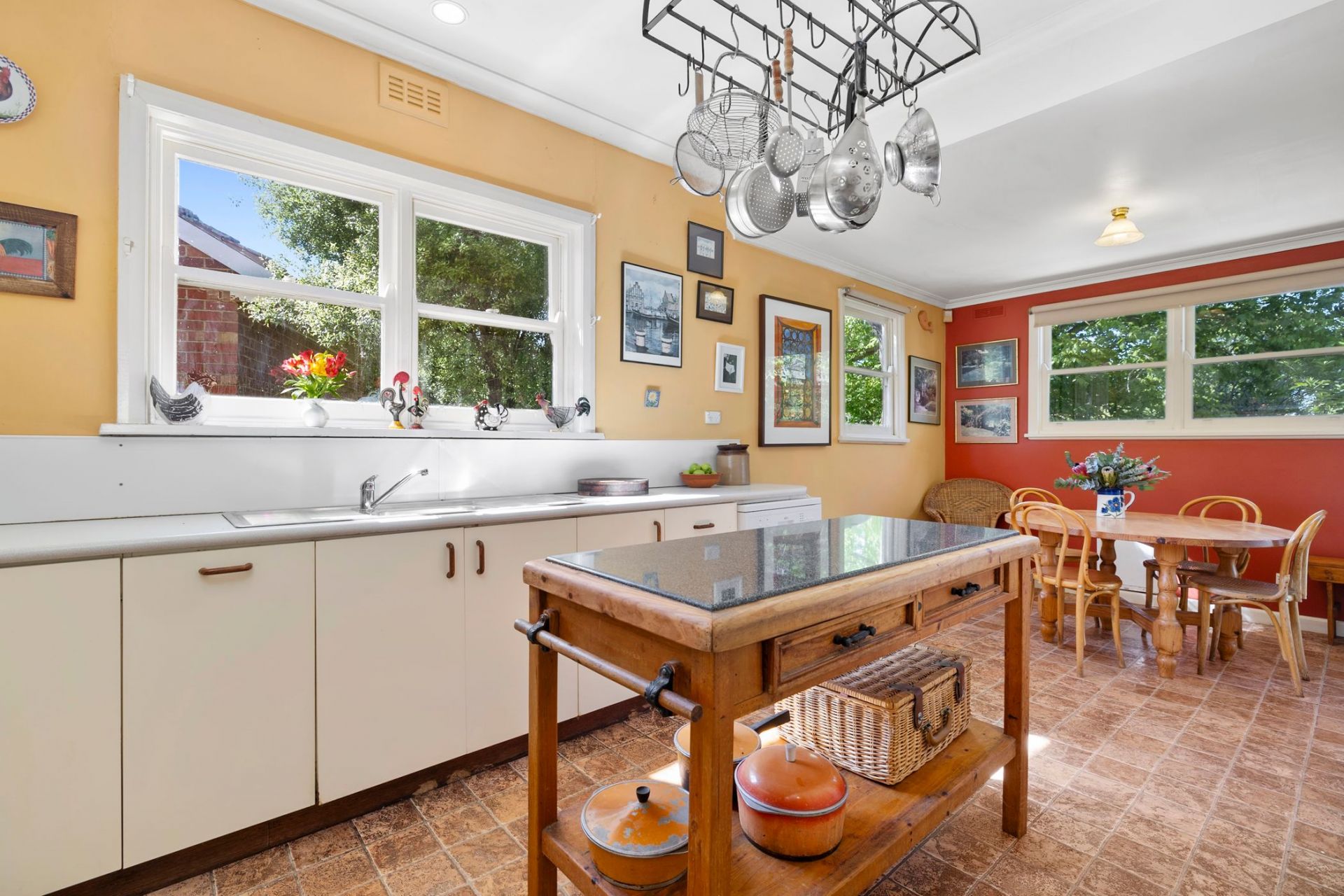 11 Waller Avenue, Newington, Newington - Thumbnail 5