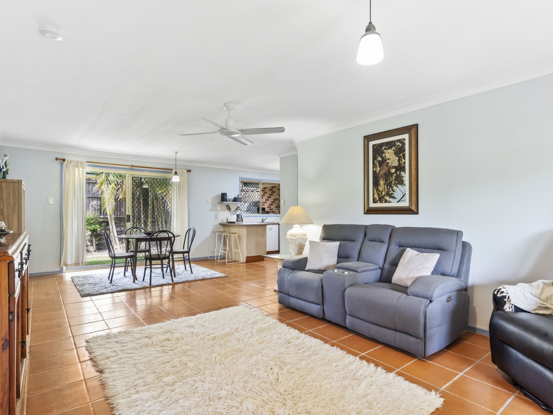 16/1 Bridgman Drive, Reedy Creek - Thumbnail 3