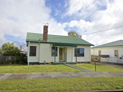 2
 
 
 
  
 
 
 1
 
 
 
  
 
 
 1
 
 
 
 
 
 
 
 7 Ashgrove Street, Devonport TAS 7310, Devonport - Thumbnail 3