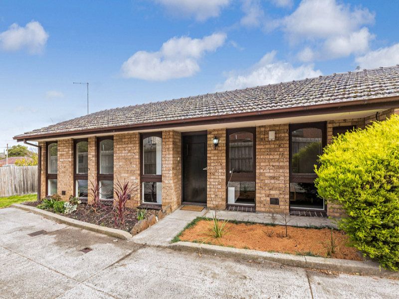 4/10 Hatfield Court, West Footscray - Thumbnail 2