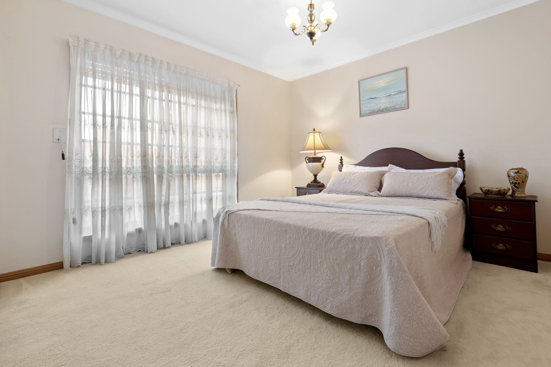 GOLDEN OPPORTUNITY ON GOLDSMITH