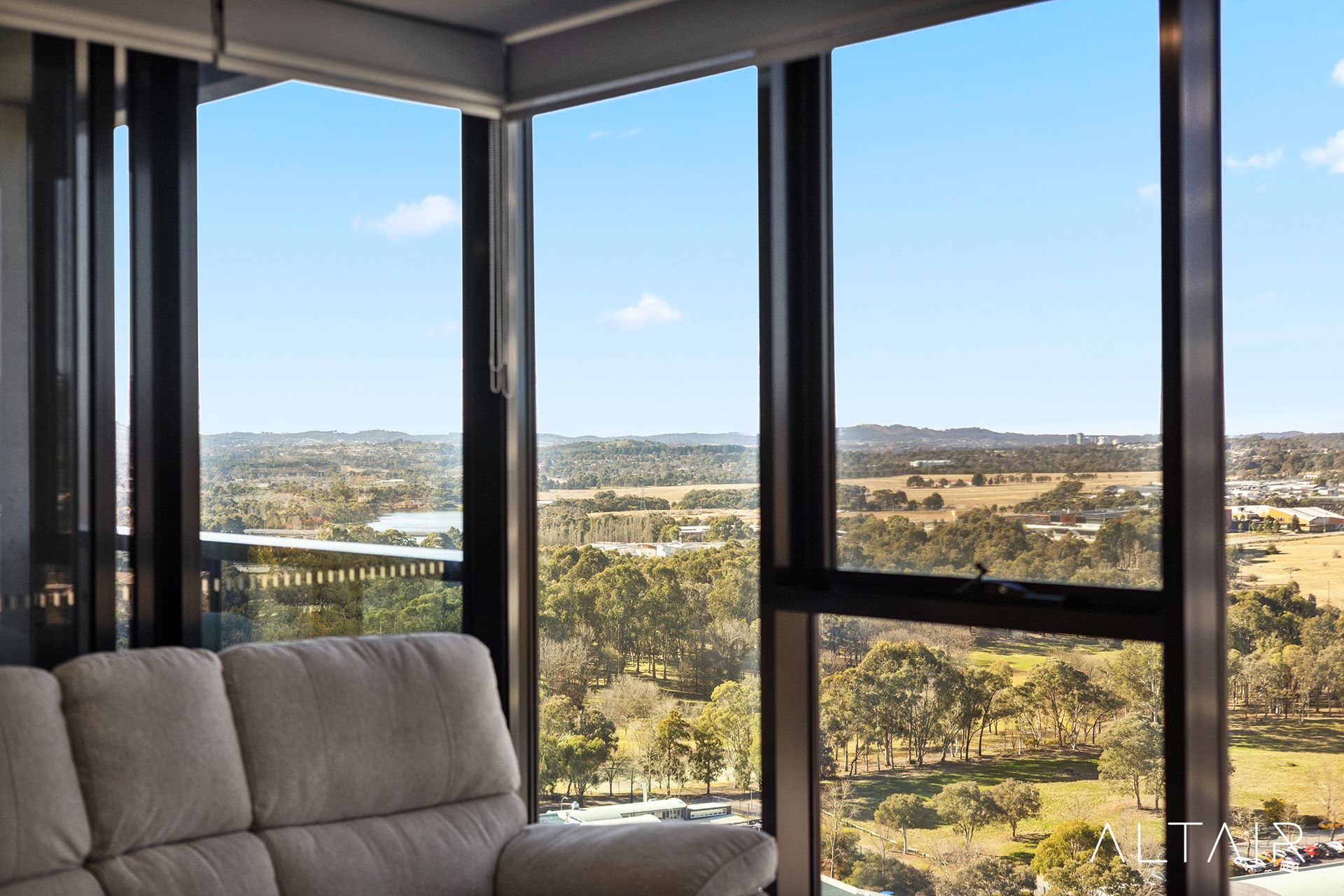1810/2 Grazier Lane, Belconnen, ACT, Belconnen - Thumbnail 3