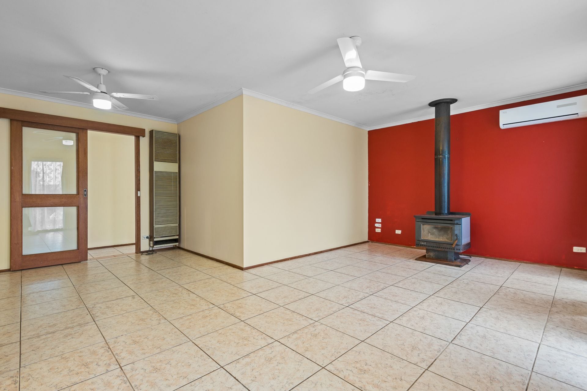 Real Estate For Sale 4 Kempton Court Epping , VIC