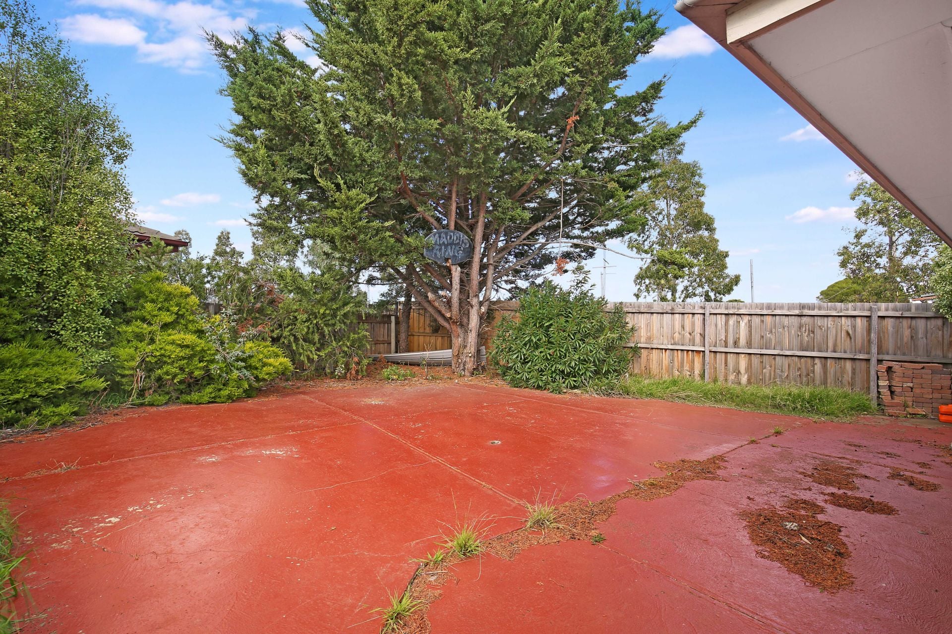 3 bedroom renovated delight!