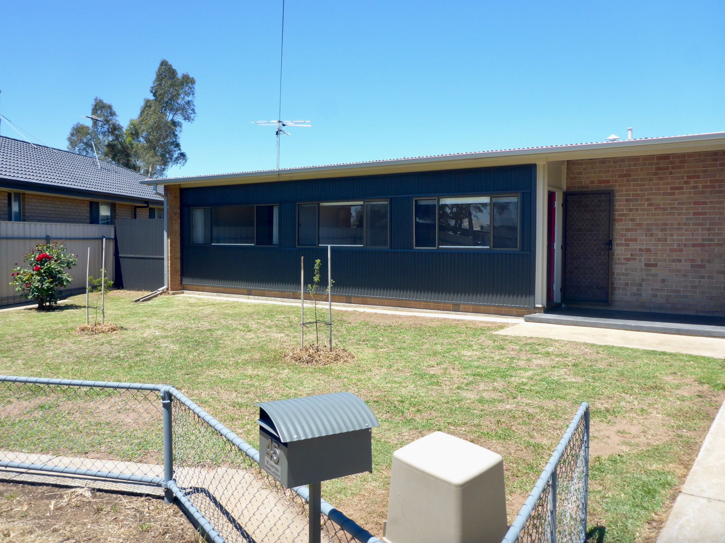 45 Dudley Crescent Mansfield Park 5012