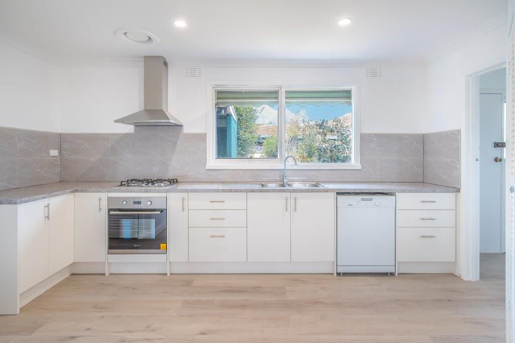 *APPLICATION APPROVED 17/01/2020*
**Great family home in fabulous location**