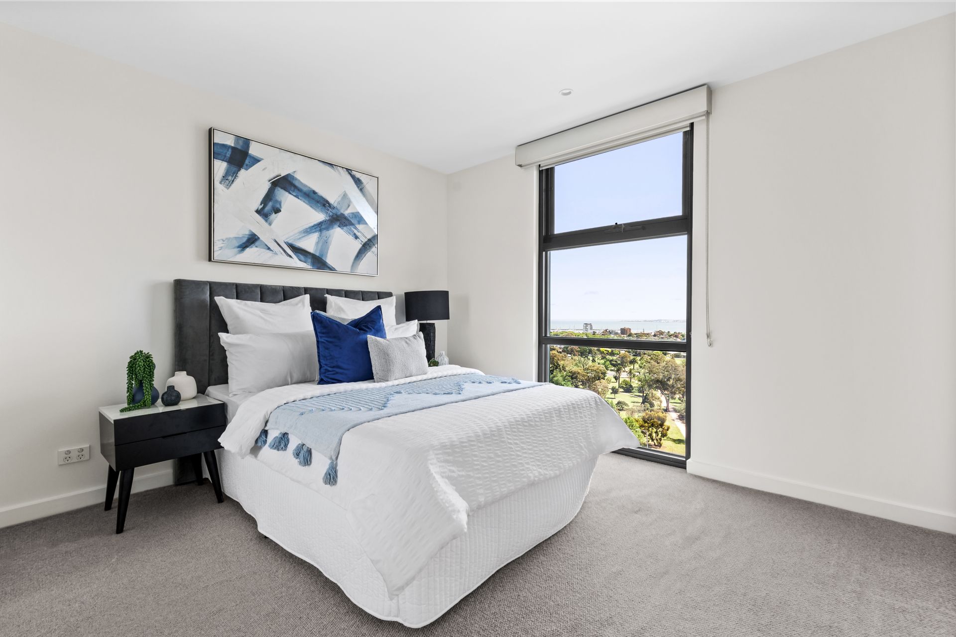 1206/6 St Kilda Road, St Kilda - Thumbnail 8
