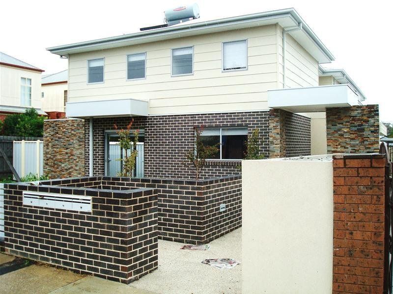 4/45 Normanby Avenue, Thornbury