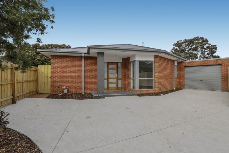 7a Nadia Court, Endeavour Hills VIC