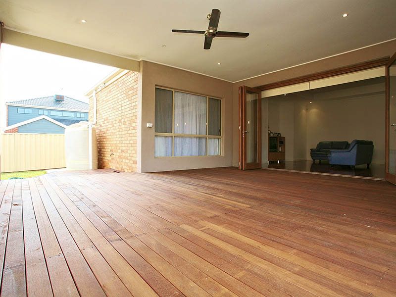 23 Clementson Drive, Caroline Springs - Thumbnail 7