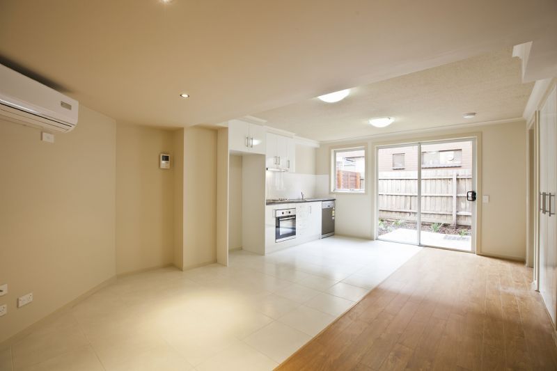 2/20 Bishop Street, Kingsville - Thumbnail 3