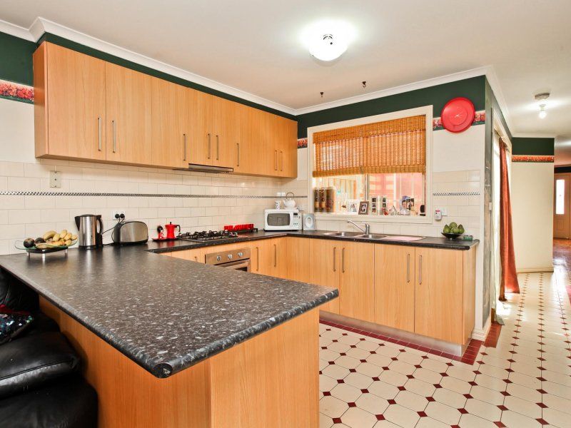 1/31 Jade Way, Hillside - Thumbnail 3