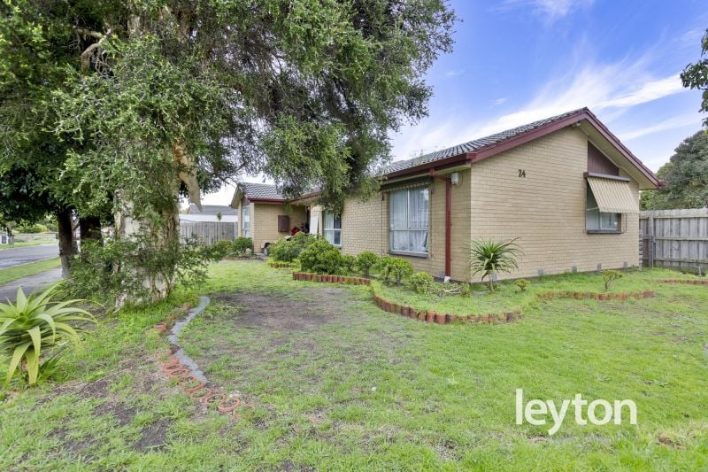 Real Estate For Sale 24 Wingala Avenue Keysborough , VIC