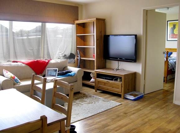 Cosy Ground Floor Apartment in the Heart of Thornbury!